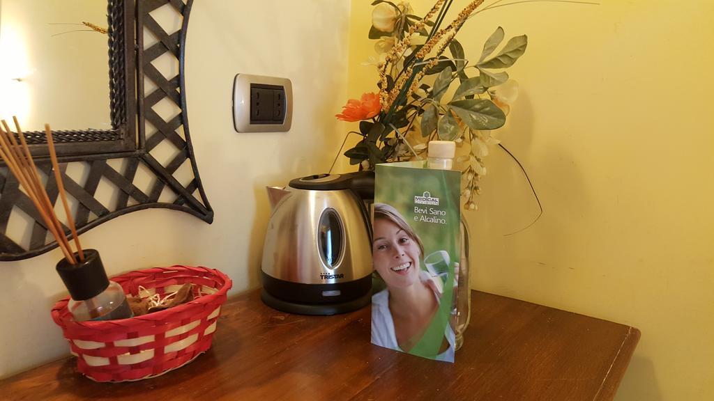 רומא Aurelia Garden Gold B&B מראה חיצוני תמונה