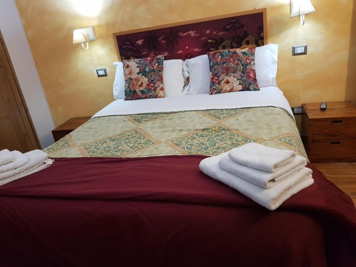 רומא Aurelia Garden Gold B&B מראה חיצוני תמונה